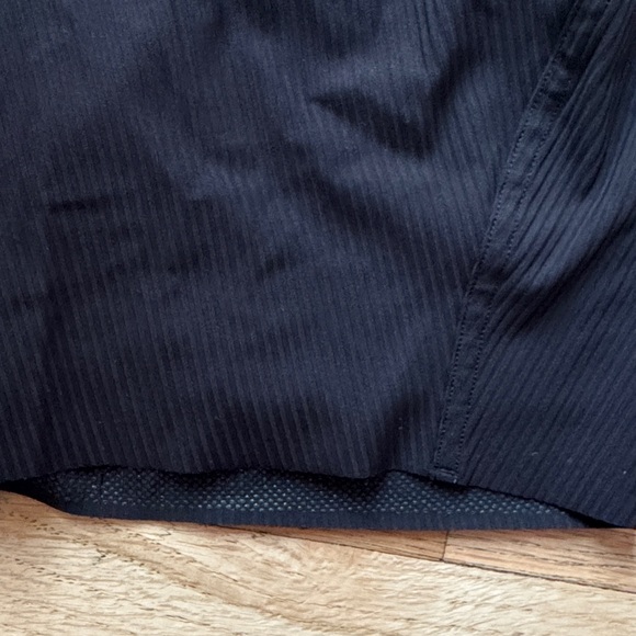 lululemon athletica Black ribbed Bike Shorts - Picture 2 of 5